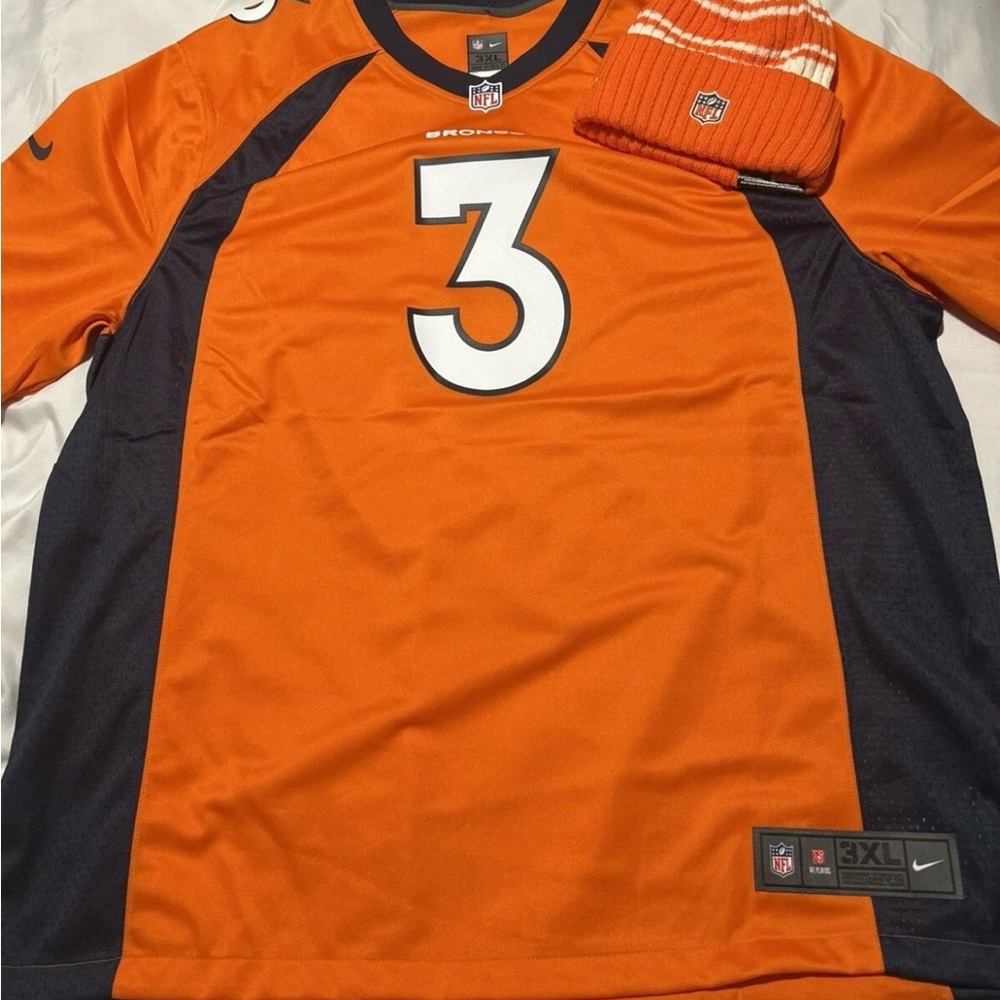 🔥Orange Nike Denver Broncos Russell Wilson Jersey & Beanie Size 3XL🔥🏈
